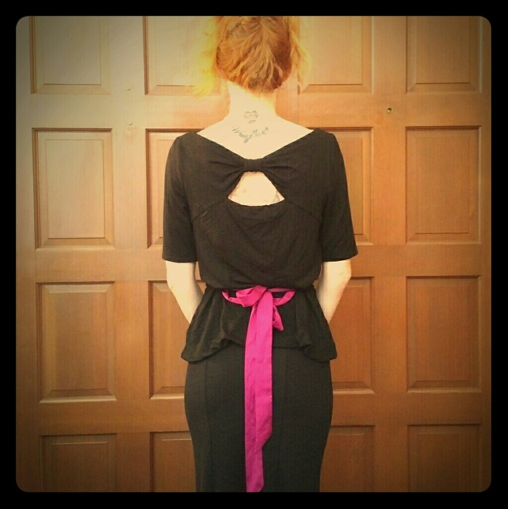 Nwt! WHBM tie back top.